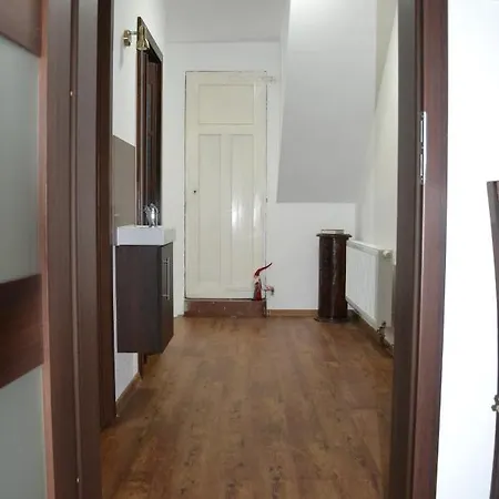 Vila Lukre Vila