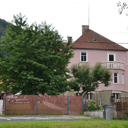 Vila Lukre Villa Decin